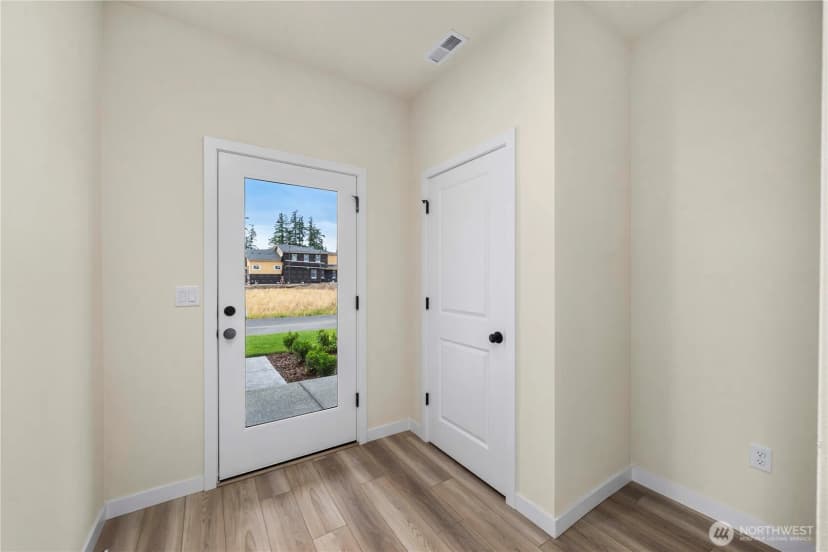 Property photo for 2125 Maple Street, Wenatchee photo 17