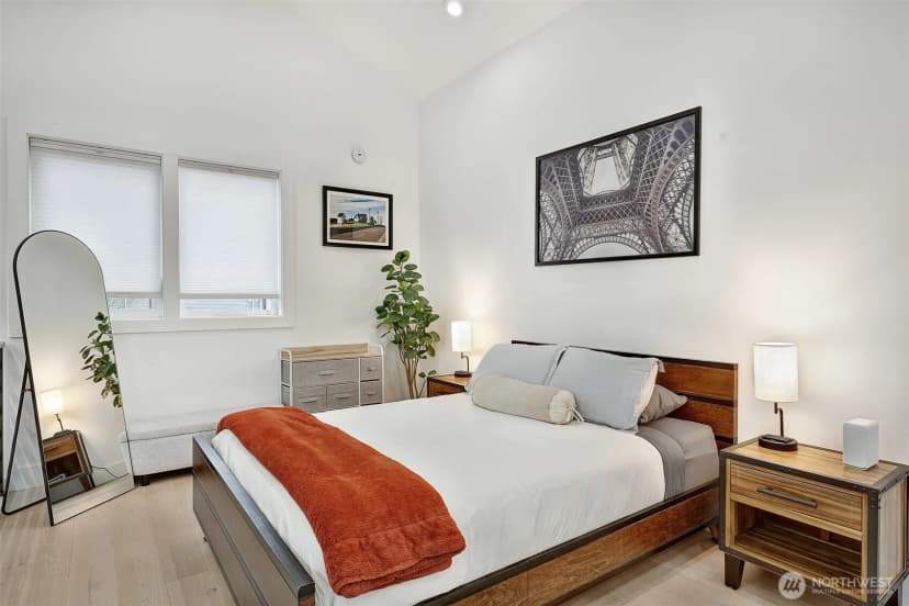 Property photo for 7514 12th Avenue Sw #b, Seattle photo 15