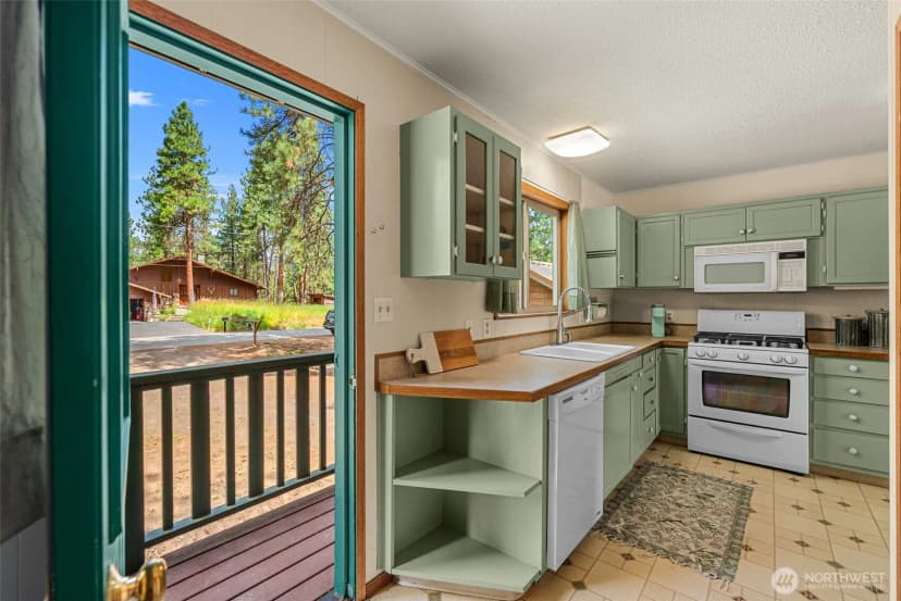 Property photo for 11655 River Bend Drive, Leavenworth photo 6