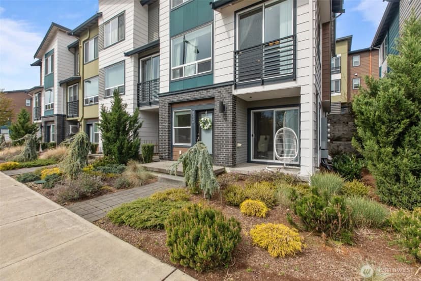 Property photo for 8226 S 132nd Street, Seattle photo 27