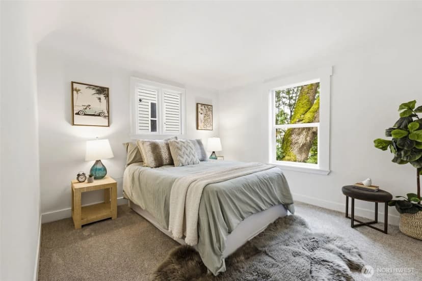 Property photo for 421 N 40th Street, Seattle photo 16