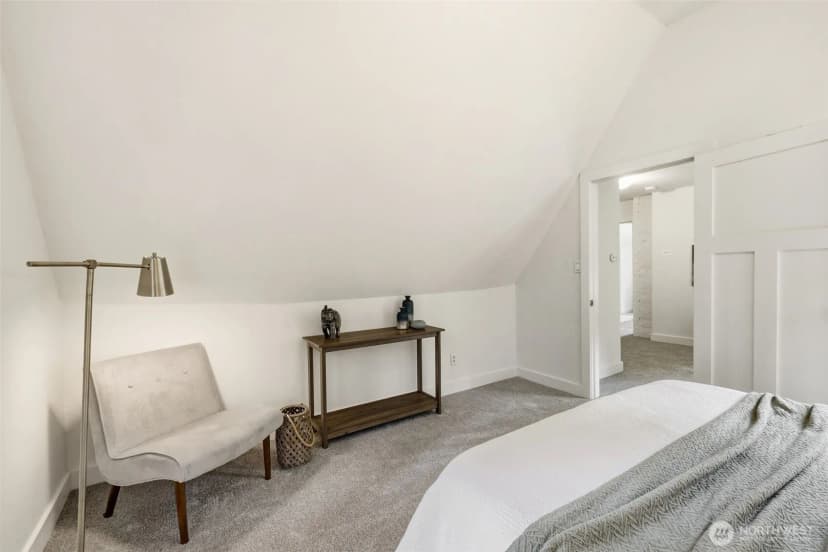 Property photo for 421 N 40th Street, Seattle photo 21