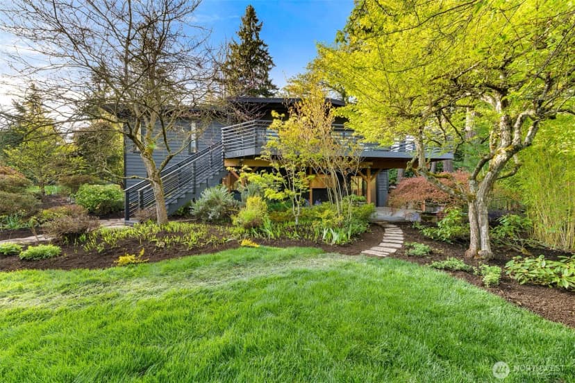 Property photo for 12334 Se 23rd Place, Bellevue photo 30