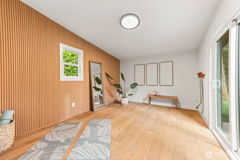 Property photo for 12334 Se 23rd Place, Bellevue photo 25