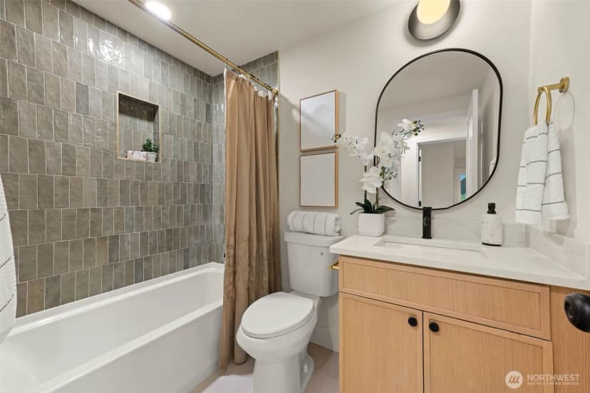 Property photo for 12334 Se 23rd Place, Bellevue photo 23
