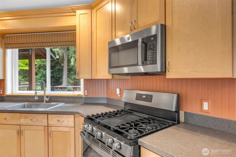 Property photo for 1038 Ne Blue Ridge Drive, Poulsbo photo 15