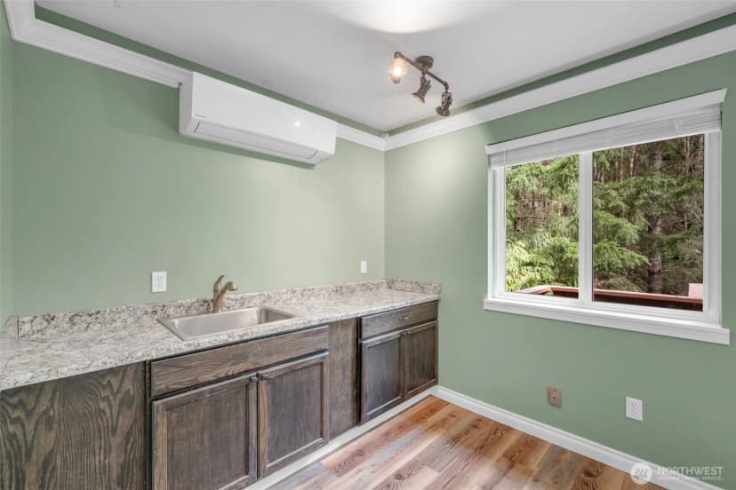 Property photo for 1038 Ne Blue Ridge Drive, Poulsbo photo 32