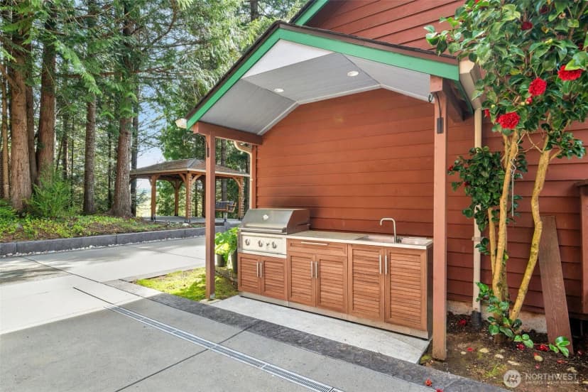 Property photo for 1038 Ne Blue Ridge Drive, Poulsbo photo 10