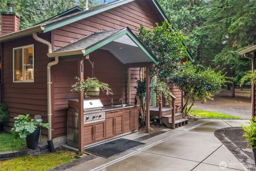 Property photo for 1038 Ne Blue Ridge Drive, Poulsbo photo 11
