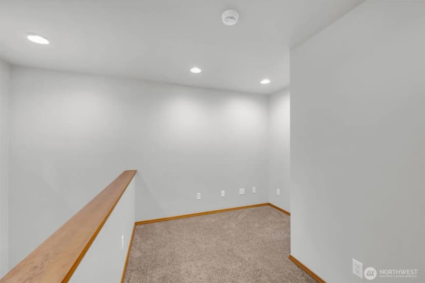 Property photo for 1038 Ne Blue Ridge Drive, Poulsbo photo 26