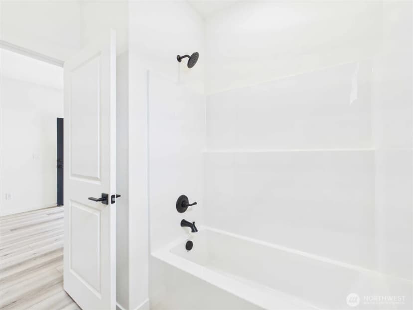 Property photo for 701 Powell Avenue, Winlock photo 29