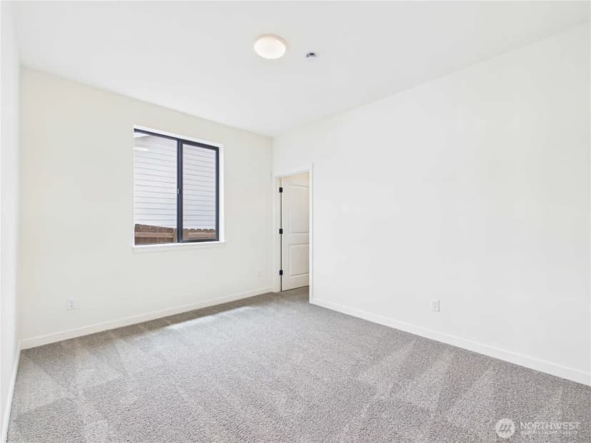 Property photo for 701 Powell Avenue, Winlock photo 30