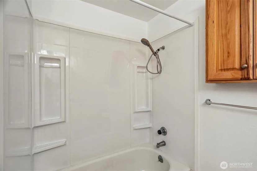 Property photo for 22904 41st Place Sw, Mountlake Terrace photo 24