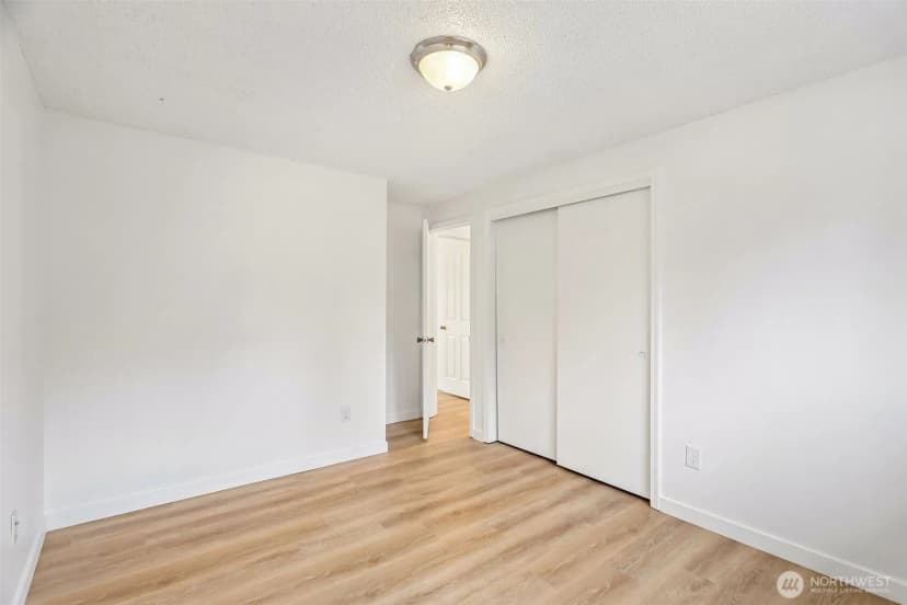 Property photo for 22904 41st Place Sw, Mountlake Terrace photo 21