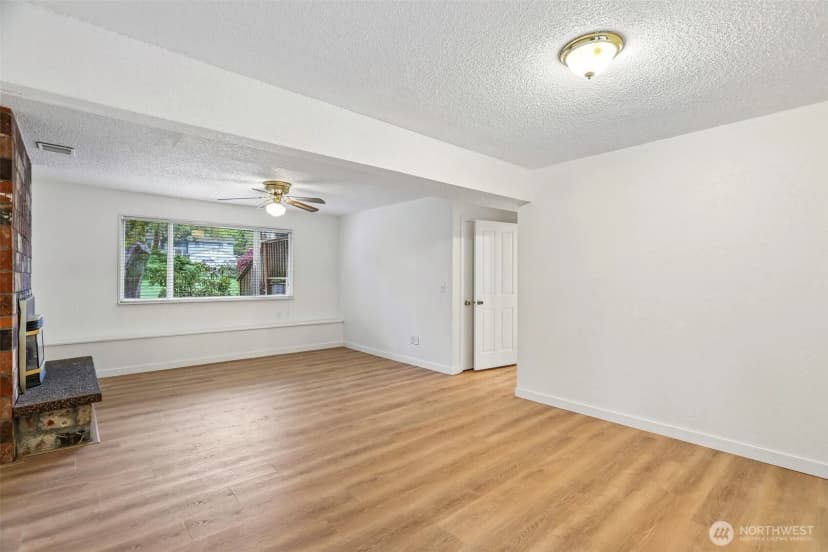 Property photo for 22904 41st Place Sw, Mountlake Terrace photo 28