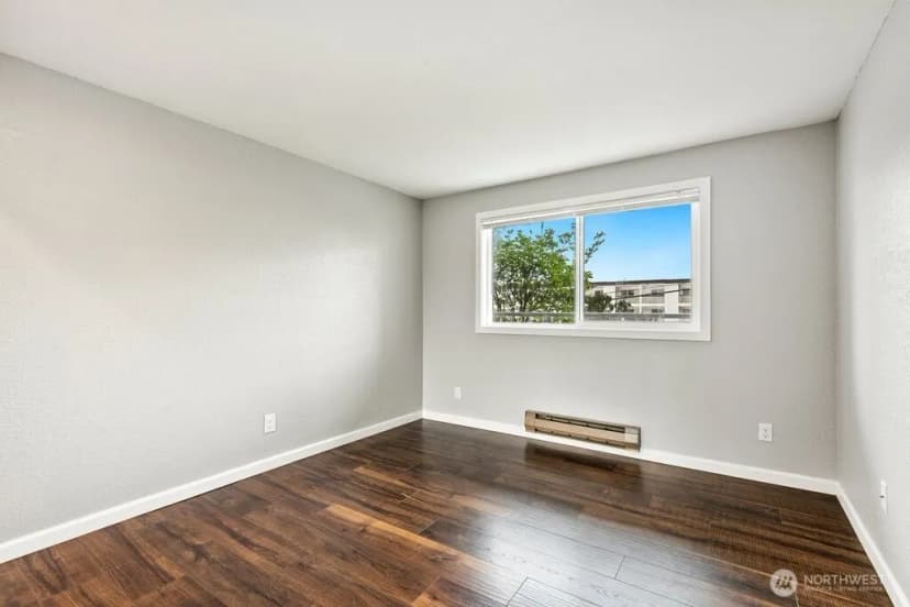 Property photo for 1515 12th Avenue S, Seattle photo 25