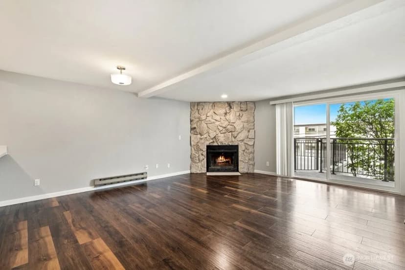 Property photo for 1515 12th Avenue S, Seattle photo 7
