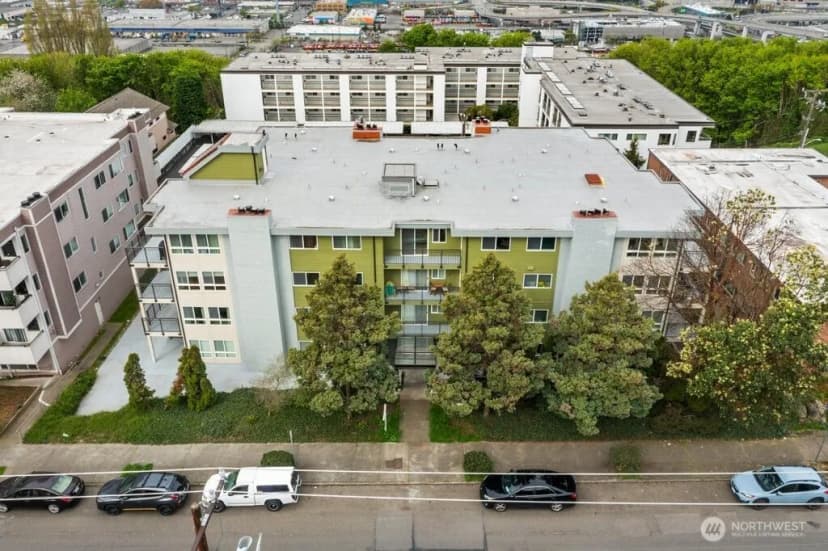 Property photo for 1515 12th Avenue S, Seattle photo 2