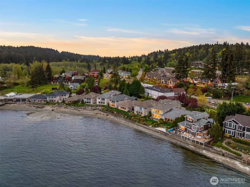 Property photo for 4475 Pleasant Beach Drive Ne, Bainbridge Island photo 38