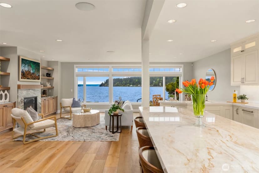 Property photo for 4475 Pleasant Beach Drive Ne, Bainbridge Island photo 15