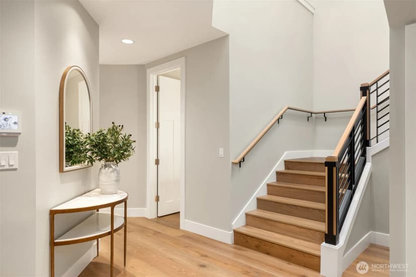 Property photo for 4475 Pleasant Beach Drive Ne, Bainbridge Island photo 22