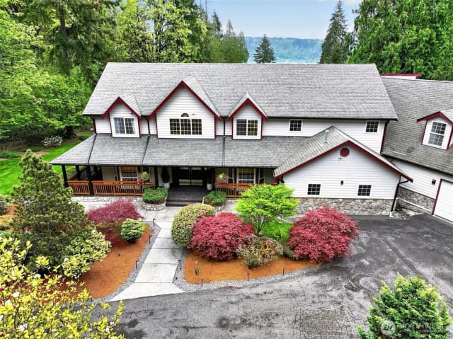 Property photo for 24520 Ne 196th, Woodinville photo 5