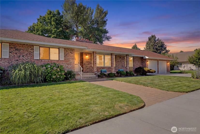 Property photo for 725 Canterbury Road Nw, Soap Lake
