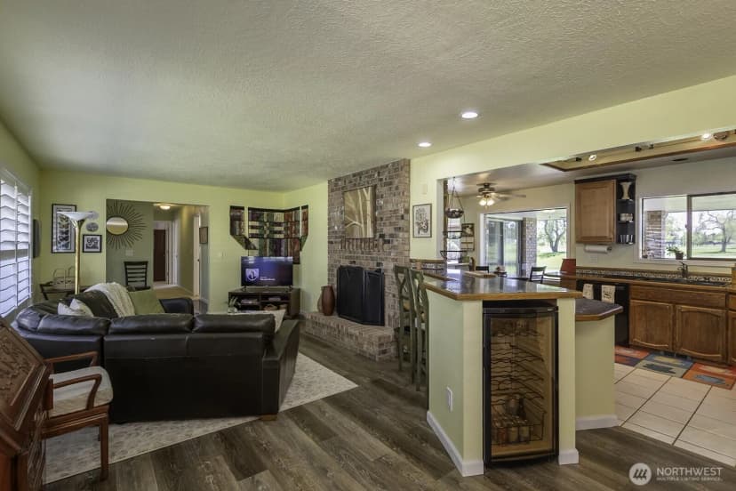 Property photo for 725 Canterbury Road Nw, Soap Lake photo 17