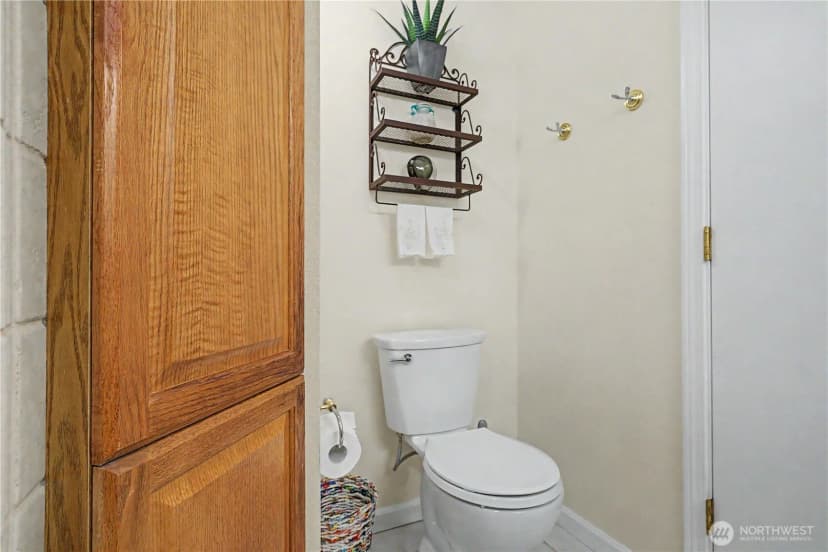 Property photo for 725 Canterbury Road Nw, Soap Lake photo 28