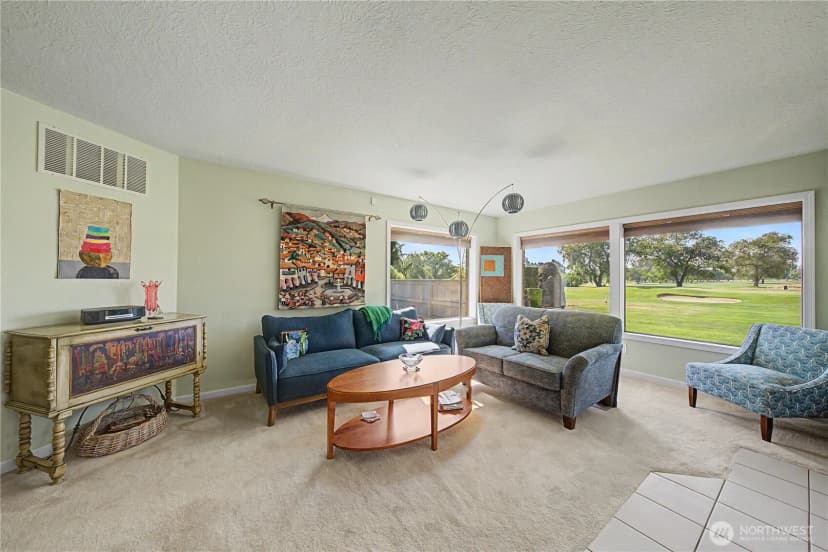 Property photo for 725 Canterbury Road Nw, Soap Lake photo 4