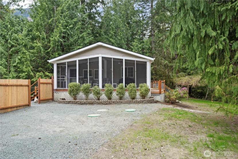 Property photo for 17921 644th Avenue Ne, Baring