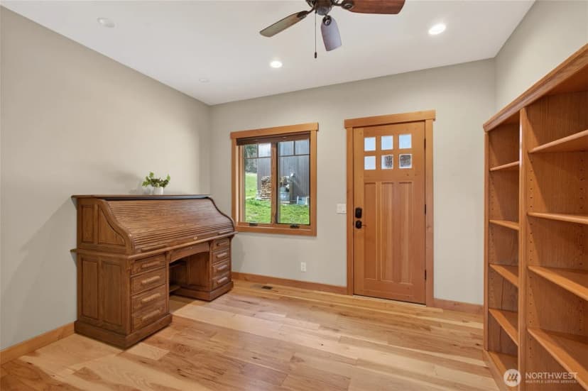Property photo for 215 Lois Lane, Leavenworth photo 24
