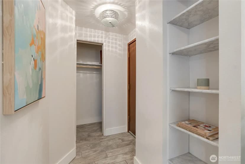Property photo for 1017 Minor Avenue #206, Seattle photo 12