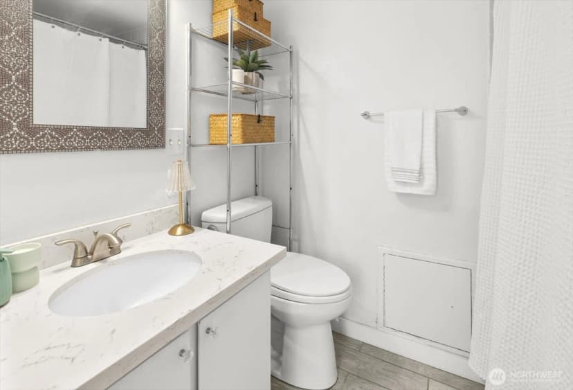 Property photo for 1017 Minor Avenue #206, Seattle photo 6