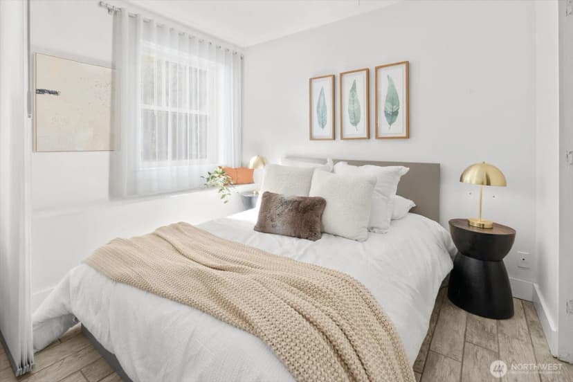 Property photo for 1017 Minor Avenue #206, Seattle photo 5