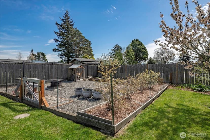 Property photo for 2147 Hillside Place, Ferndale photo 36