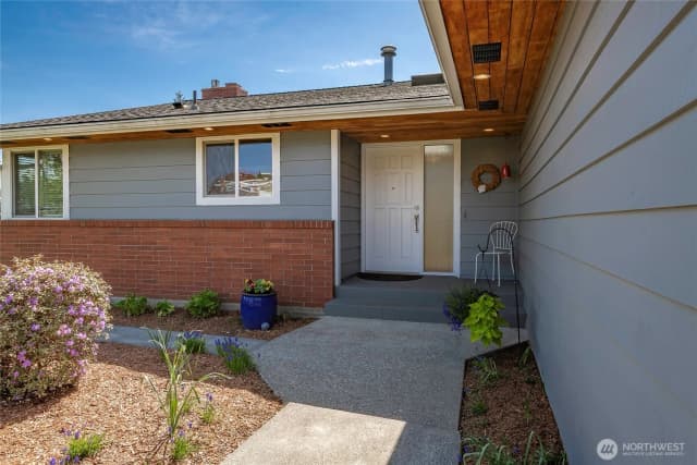 Property photo for 2147 Hillside Place, Ferndale photo 4