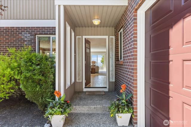 Property photo for 16209 70th Place W, Edmonds photo 3