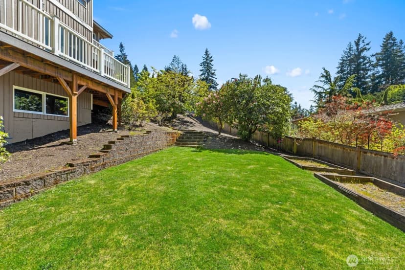 Property photo for 16209 70th Place W, Edmonds photo 32
