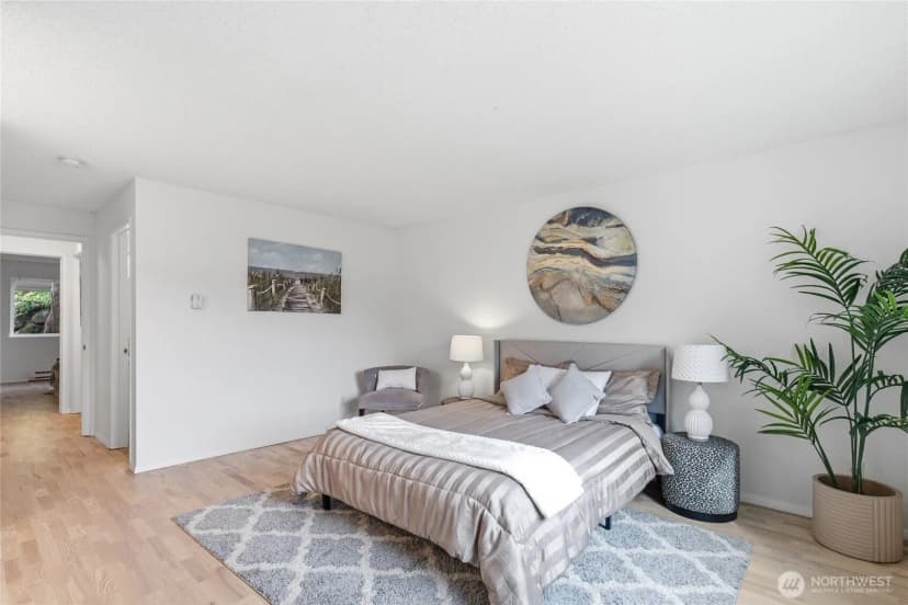 Property photo for 13217 15th Avenue Ne #a8, Seattle photo 17