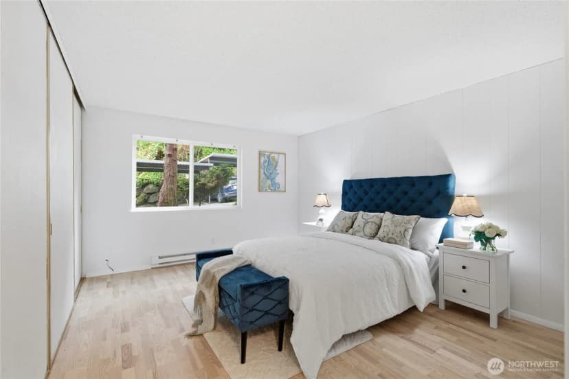 Property photo for 13217 15th Avenue Ne #a8, Seattle photo 21