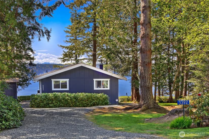 Property photo for 3392 Harbor View Drive, Langley photo 21