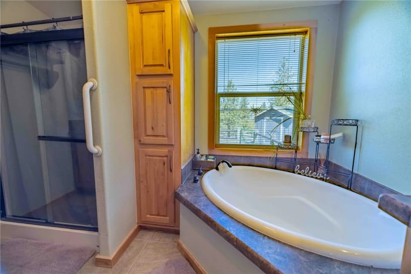 Property photo for 23 Razor Road, Tonasket photo 15