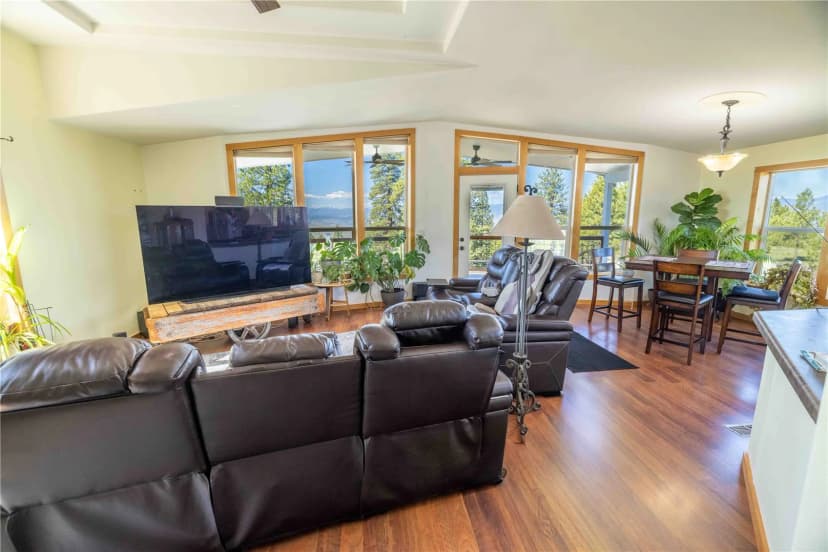 Property photo for 23 Razor Road, Tonasket photo 8