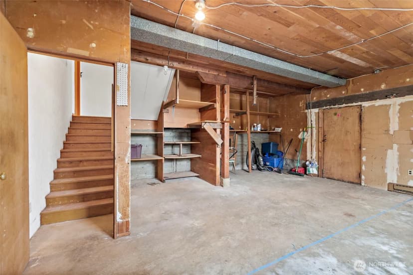 Property photo for 8403 S 120th St, Seattle photo 25