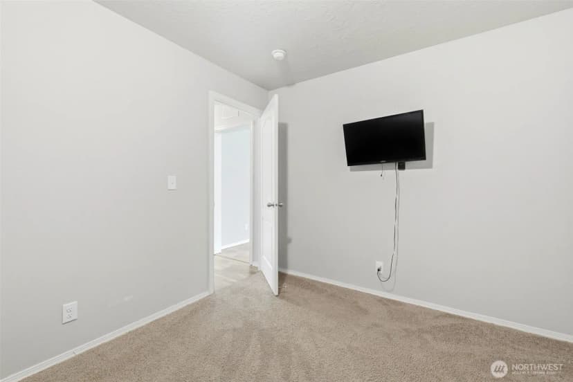 Property photo for 110 E Lavender Lane, Shelton photo 19