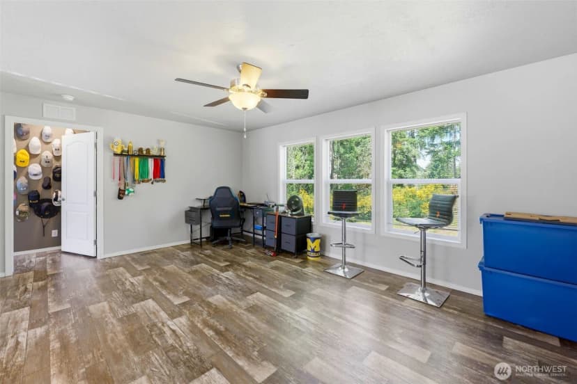 Property photo for 110 E Lavender Lane, Shelton photo 15