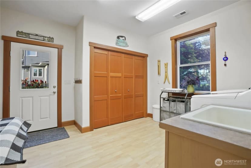 Property photo for 813 Bergwacht Place, Coupeville photo 15