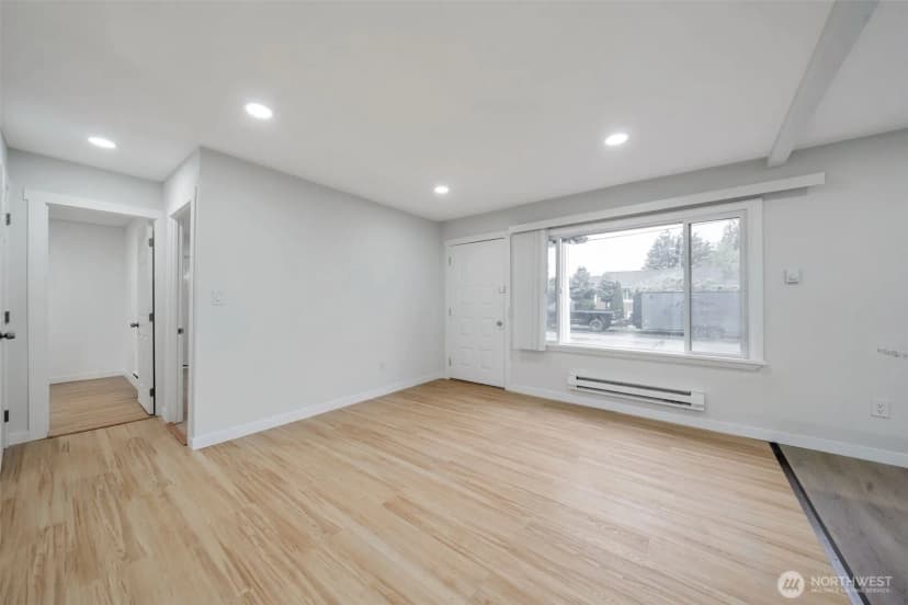 Property photo for 904 B Street Se, Auburn photo 12