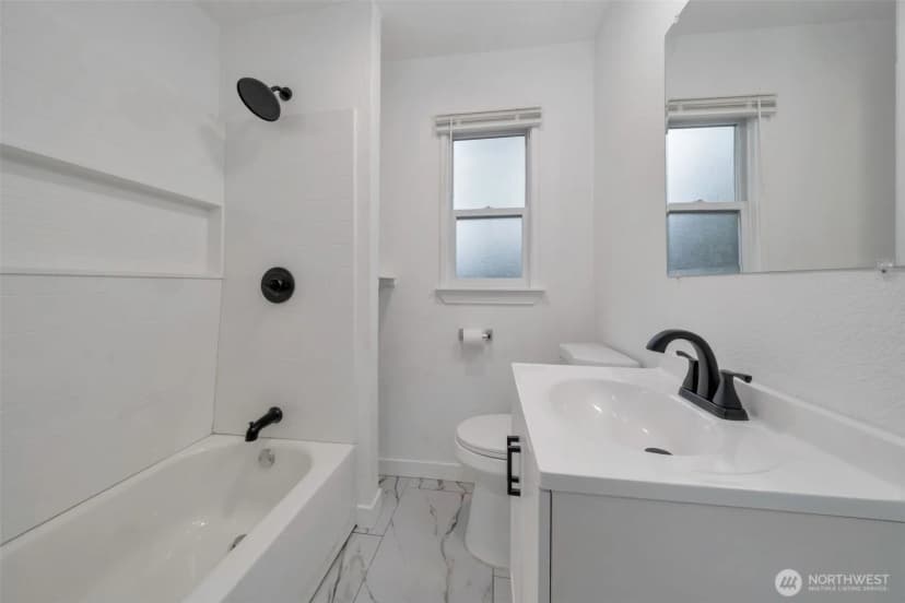 Property photo for 904 B Street Se, Auburn photo 14